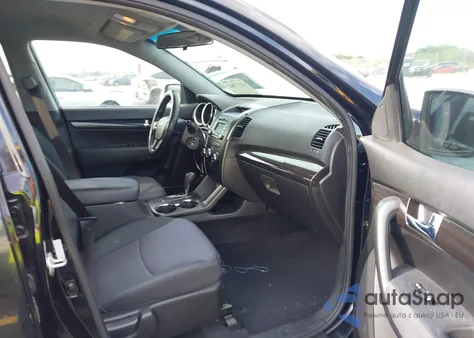 2012 Kia Sorento Lx z USA, uszkodzony, nr VIN 5XYKT3A11CG284410